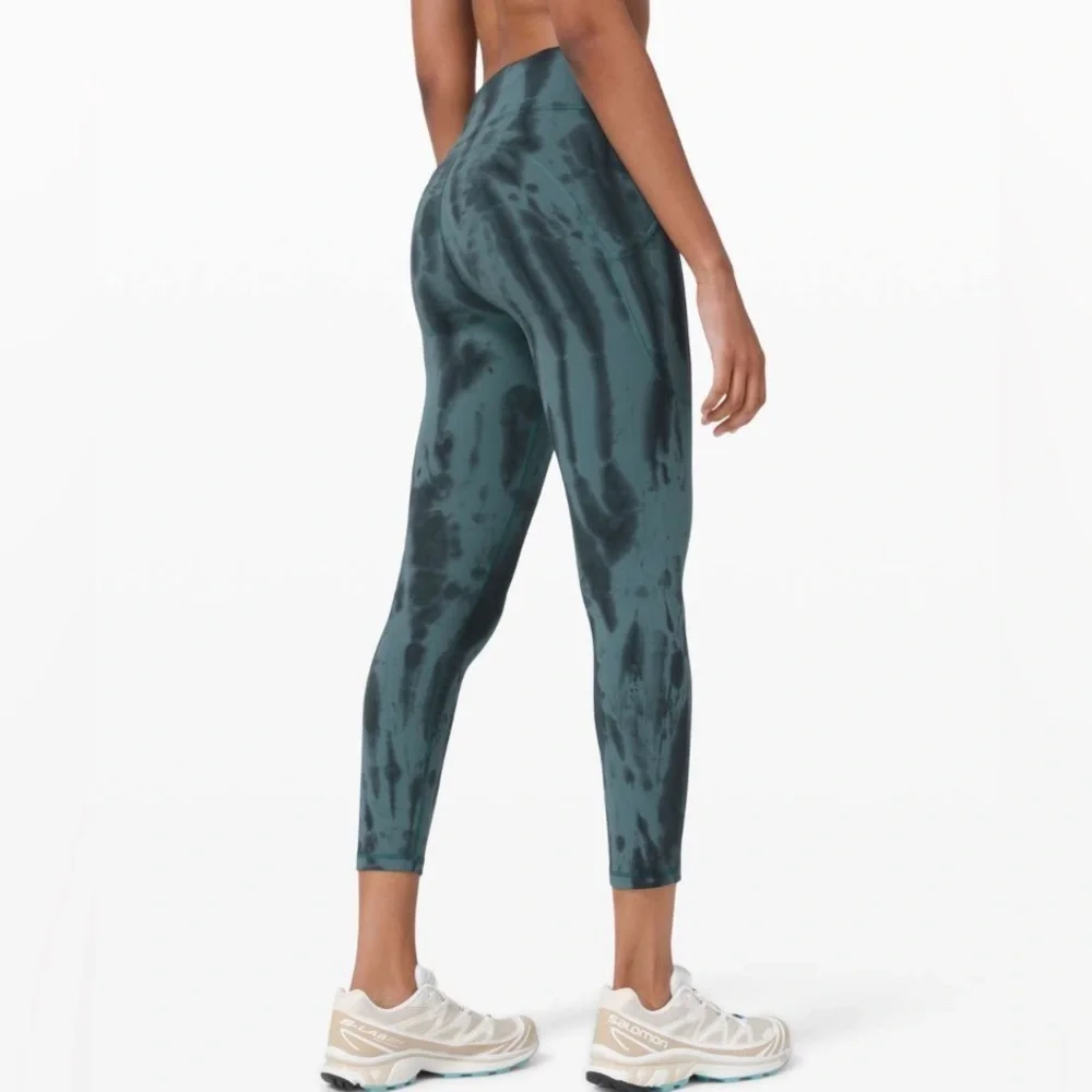 Lululemon Invigorate High-Rise Tight 25